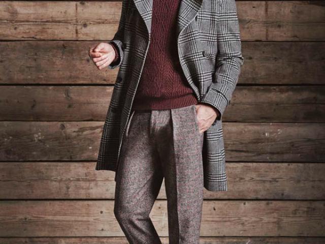 Circolo 1901 grey jacket and beige page